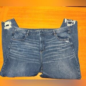 American Eagle Outfitters Women's Distressed Blue skinny jeans LONG